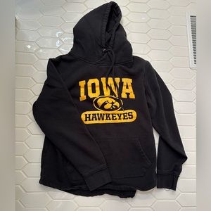 Iowa Hawkeyes Sweatshirt!!